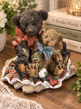 Vintage 1995 Ganz Buckley & Friend Play Time Bear Figurine C2011 C7381